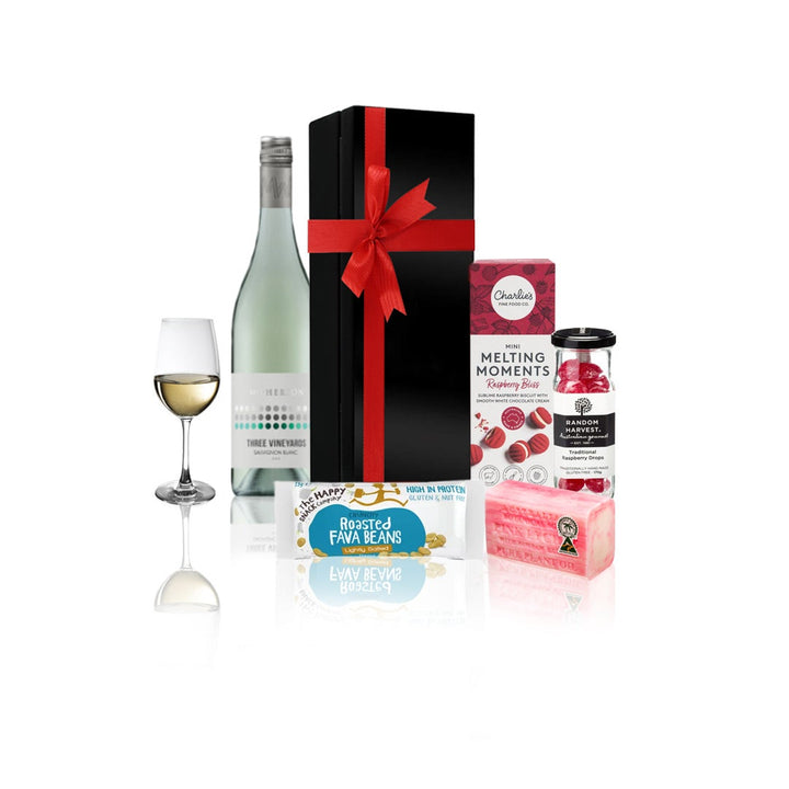 Wine & Snacks Hamper White